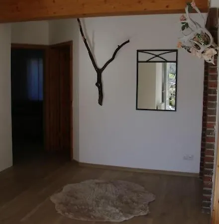 Apartamento Idyllisch Mitten Im Wald Hahnen