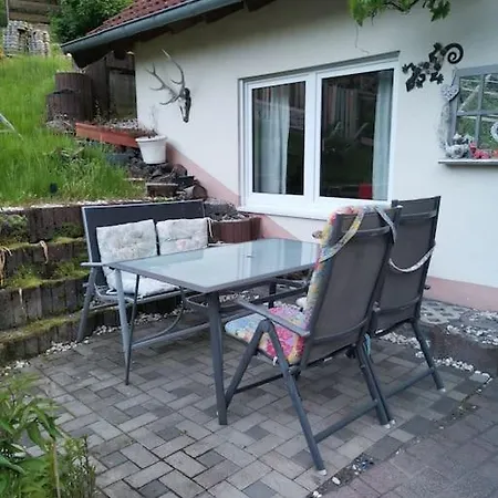 Idyllisch Mitten Im Wald Apartamento Hahnen